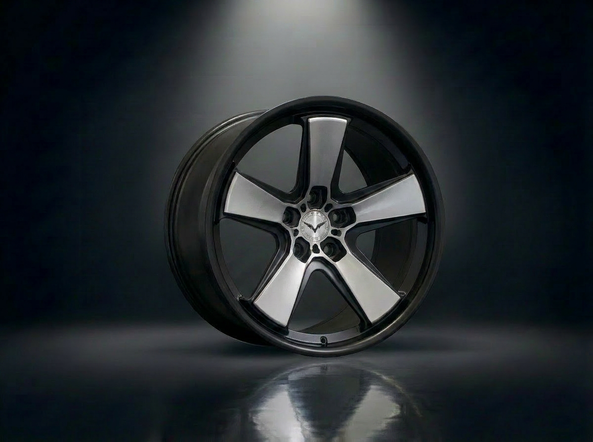 MONERO 10NE - III forged wheel — Silver Face / Black Barrel finish