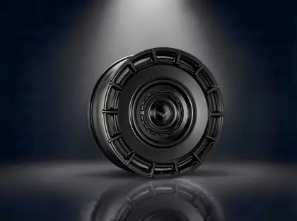 E1GHT - X — Gloss Black Slotted Disc